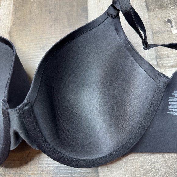 Soma Black Vanishing Back Full Coverage Bra with Seamless Design 32DD - Picture 5 of 9